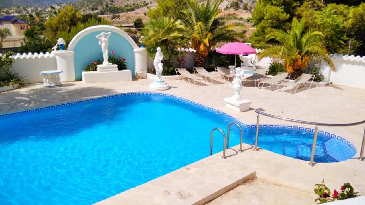 15 Bed, 9 Bath, HouseFor Sale, Orcheta, Alicante