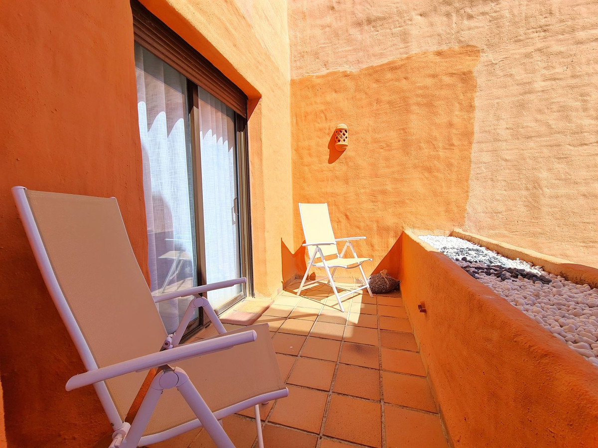 2 Bed, 2 Bath, ApartmentFor Sale, La Duquesa, Malaga