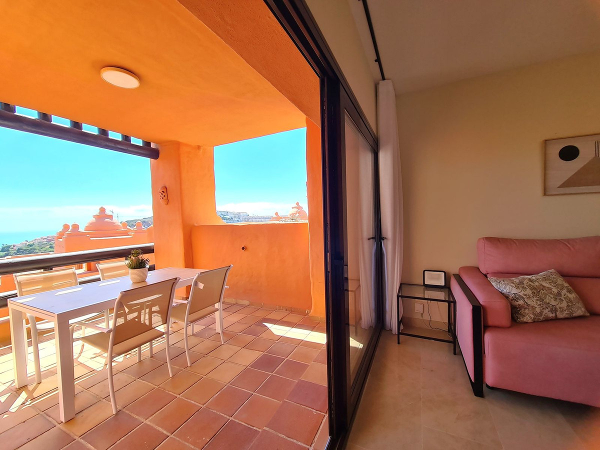2 Bed, 2 Bath, ApartmentFor Sale, La Duquesa, Malaga