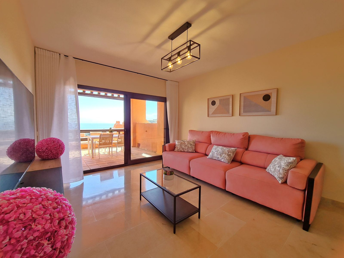 2 Bed, 2 Bath, ApartmentFor Sale, La Duquesa, Malaga