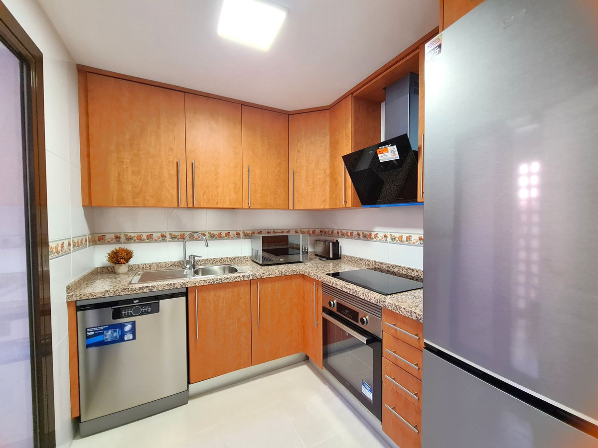 2 Bed, 2 Bath, ApartmentFor Sale, La Duquesa, Malaga