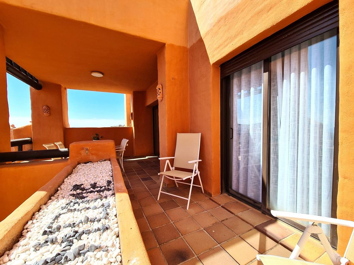 2 Bed, 2 Bath, ApartmentFor Sale, La Duquesa, Malaga