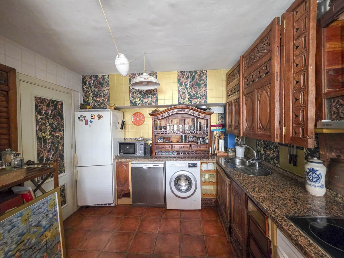 3 Bed, 3 Bath, HouseFor Sale, Casares Playa, Malaga