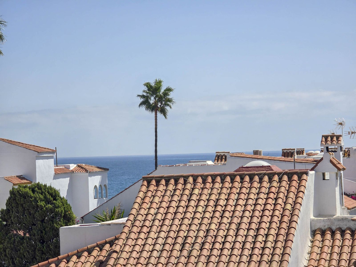 3 Bed, 3 Bath, HouseFor Sale, Casares Playa, Malaga