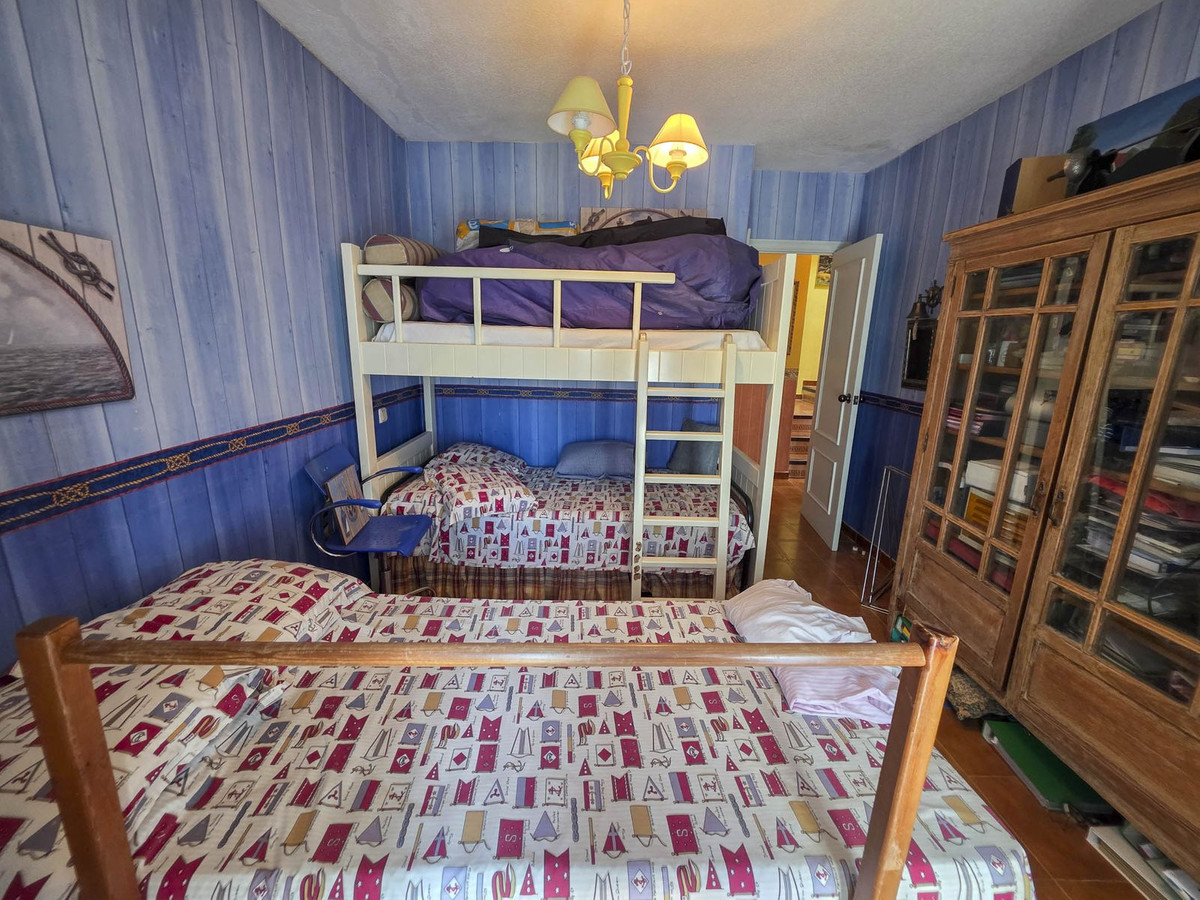 3 Bed, 3 Bath, HouseFor Sale, Casares Playa, Malaga