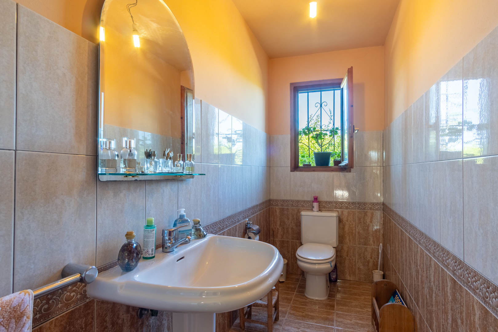 6 Bed, 4 Bath, HouseFor Sale, Pedreguer, Alicante