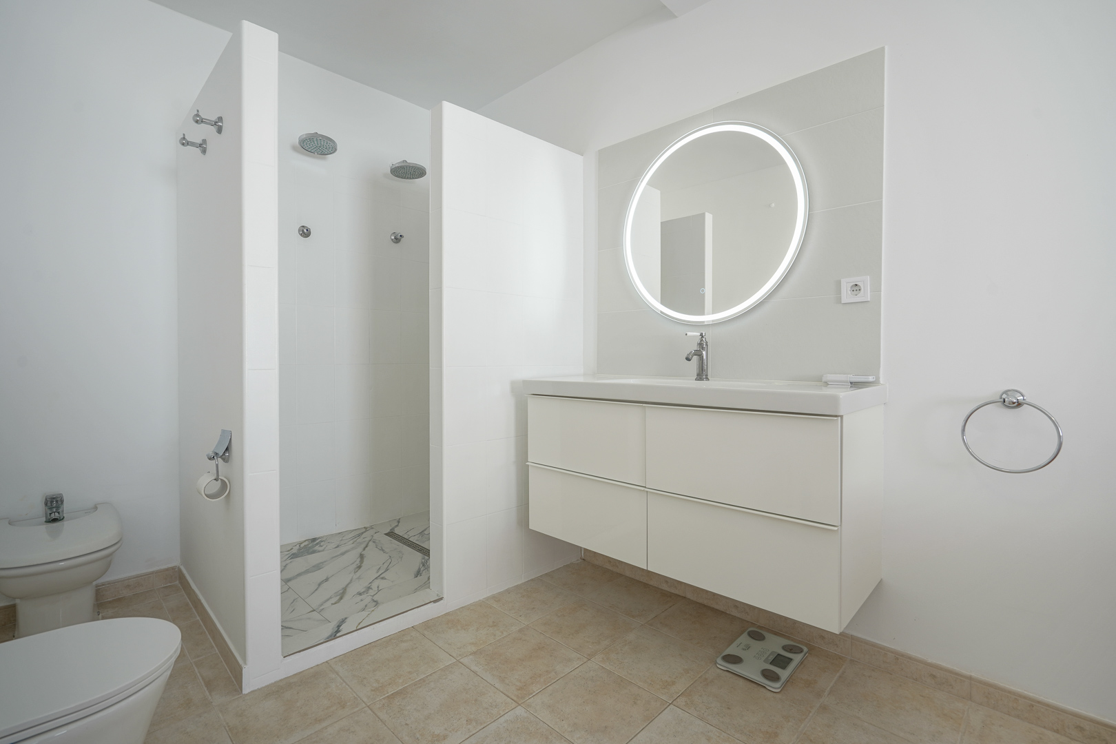 5 Bed, 2 Bath, HouseFor Sale, Calpe, Alicante