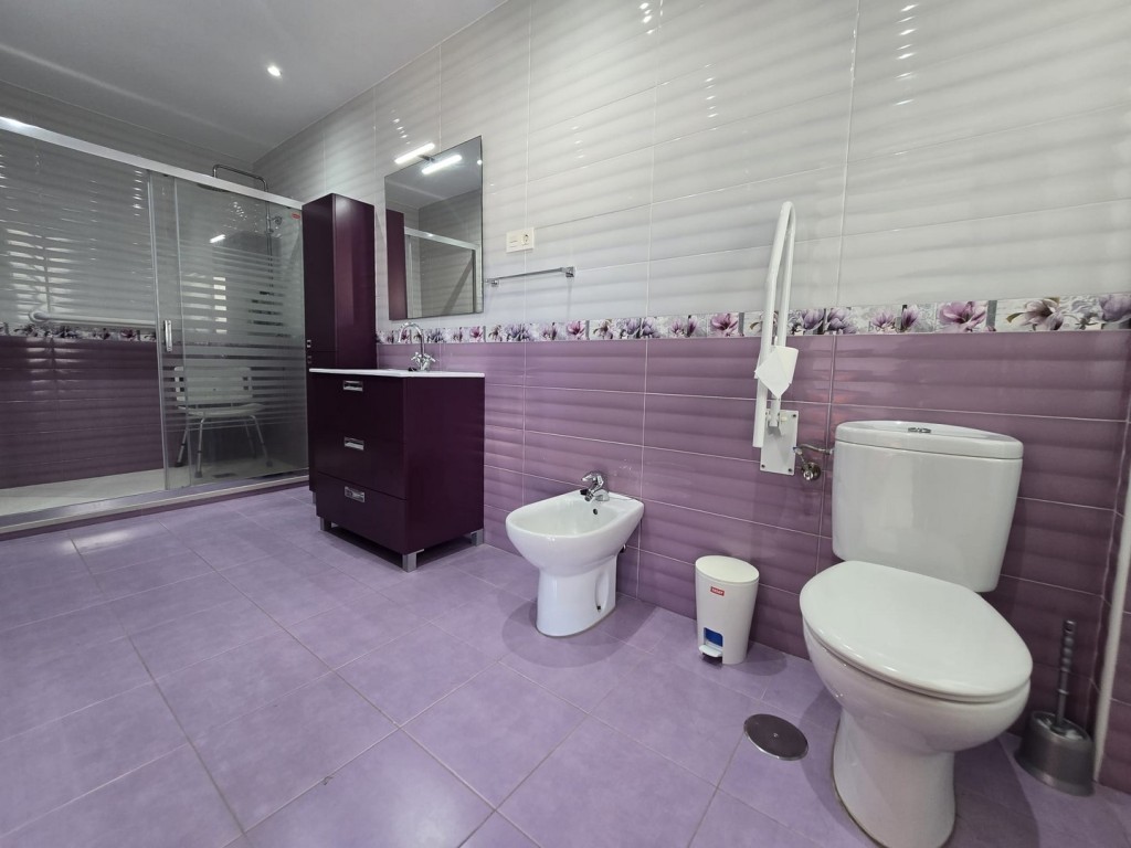 4 Bed, 3 Bath, ApartmentFor Sale, Fuengirola, Malaga