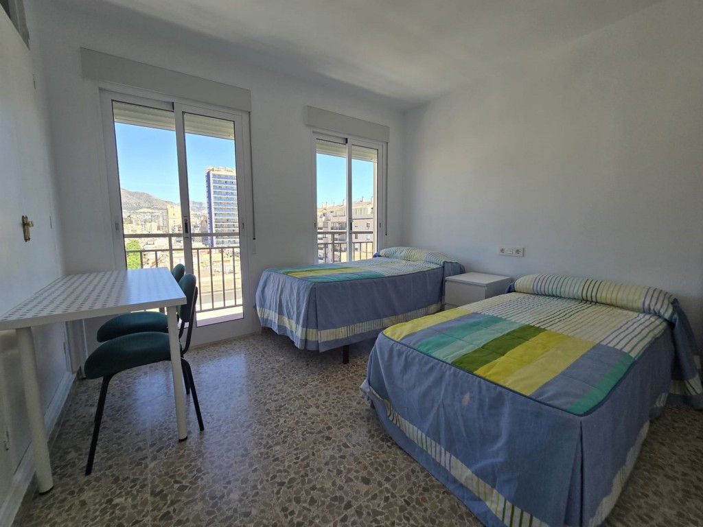 4 Bed, 3 Bath, ApartmentFor Sale, Fuengirola, Malaga