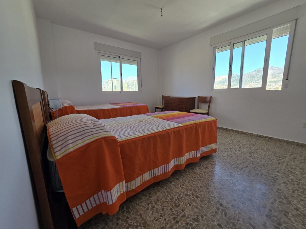 4 Bed, 3 Bath, ApartmentFor Sale, Fuengirola, Malaga