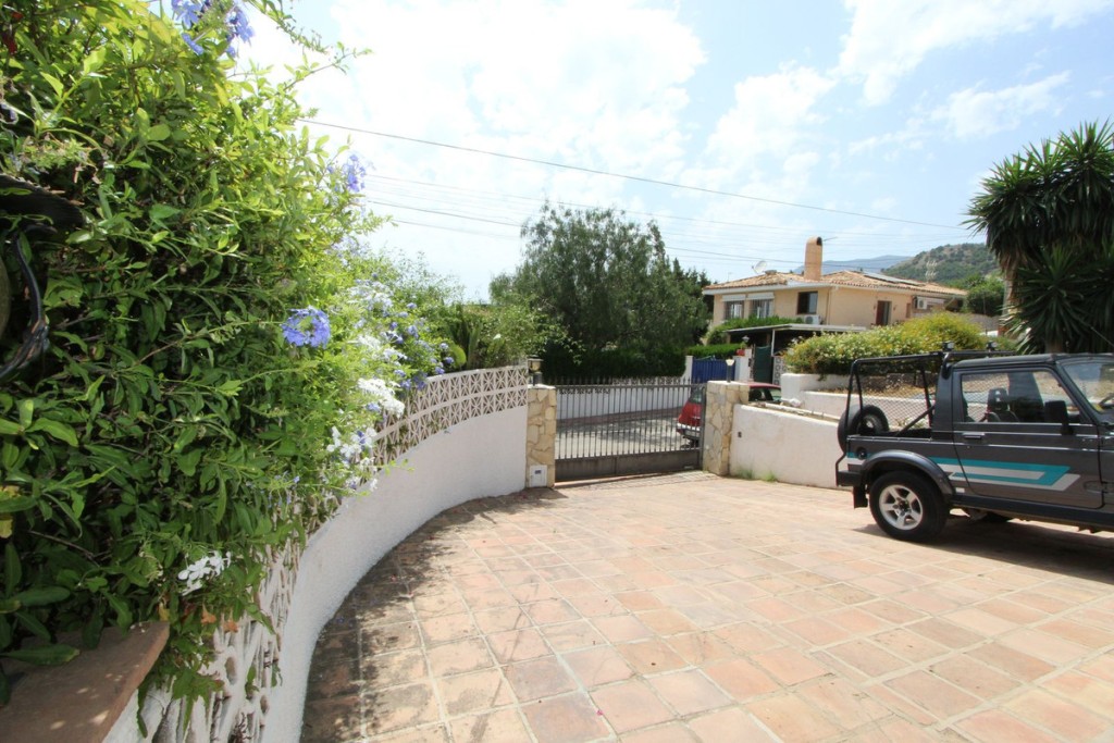 4 Bed, 4 Bath, HouseFor Sale, Benalmadena, Malaga