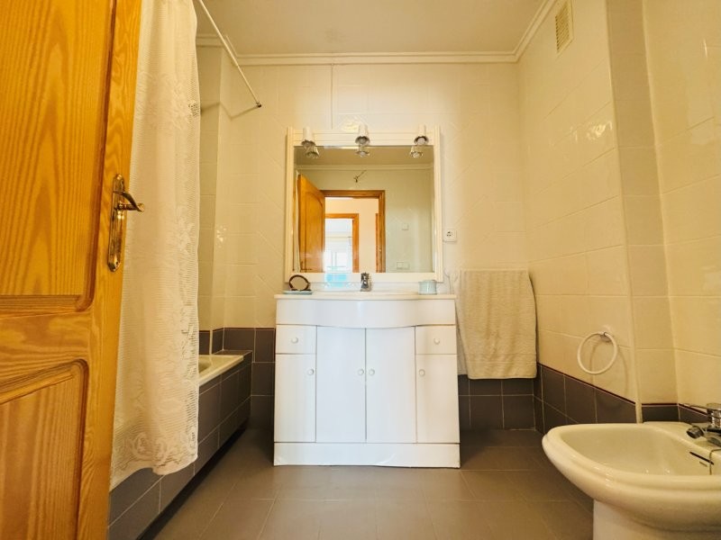 4 Bed, 2 Bath, ApartmentFor Sale, La Mata, Alicante