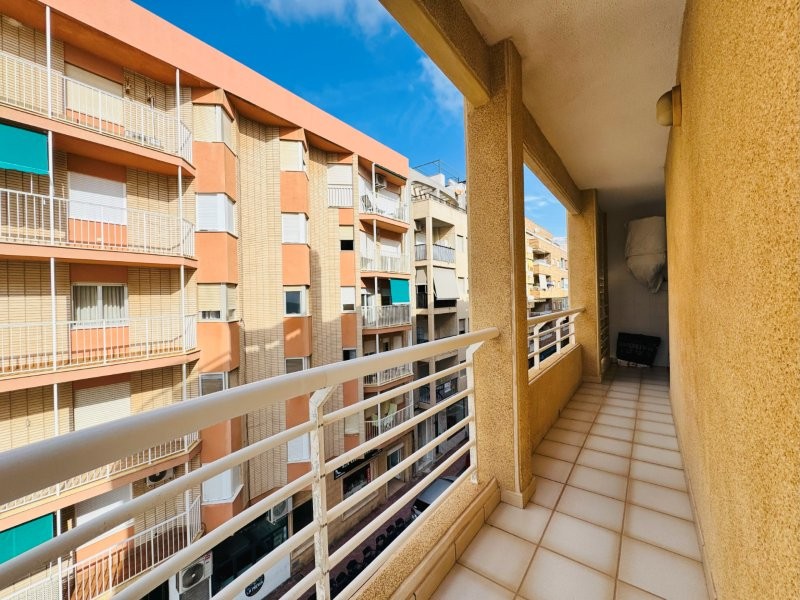 4 Bed, 2 Bath, ApartmentFor Sale, La Mata, Alicante
