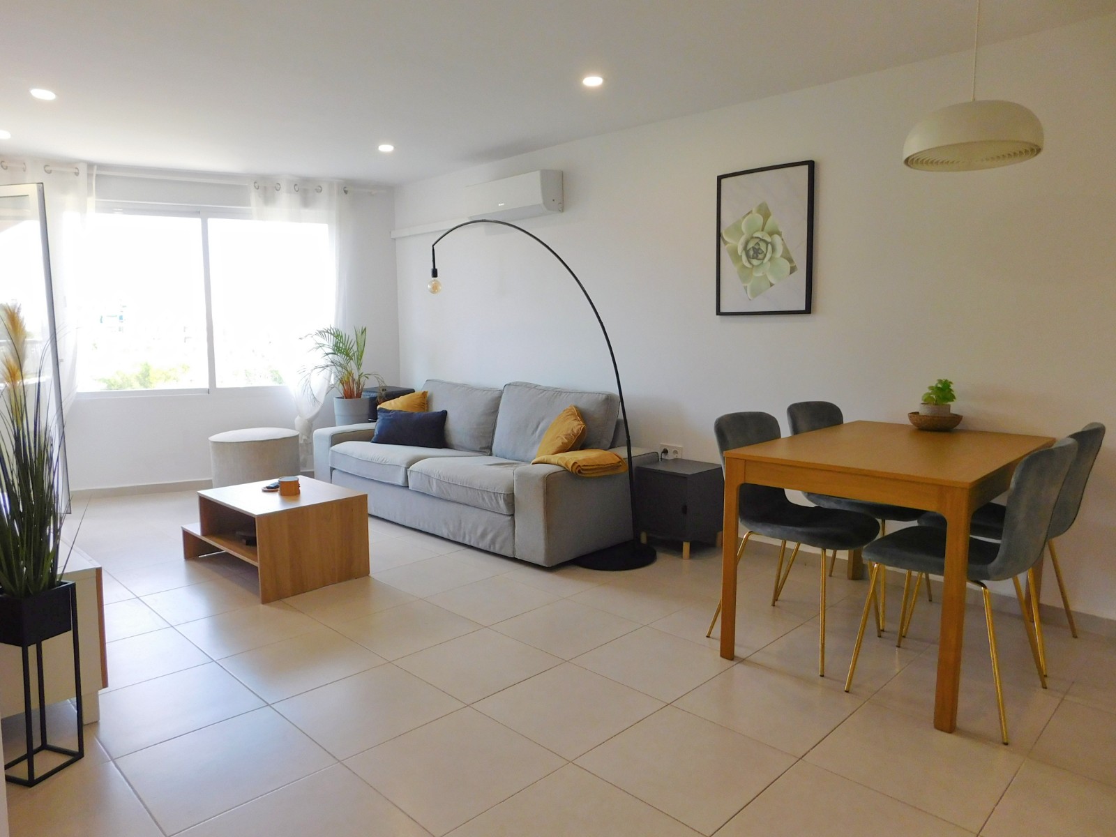 Torrevieja, Alicante, 3 Bedrooms Bedrooms, ,2 BathroomsBathrooms,For Sale,TPS0050