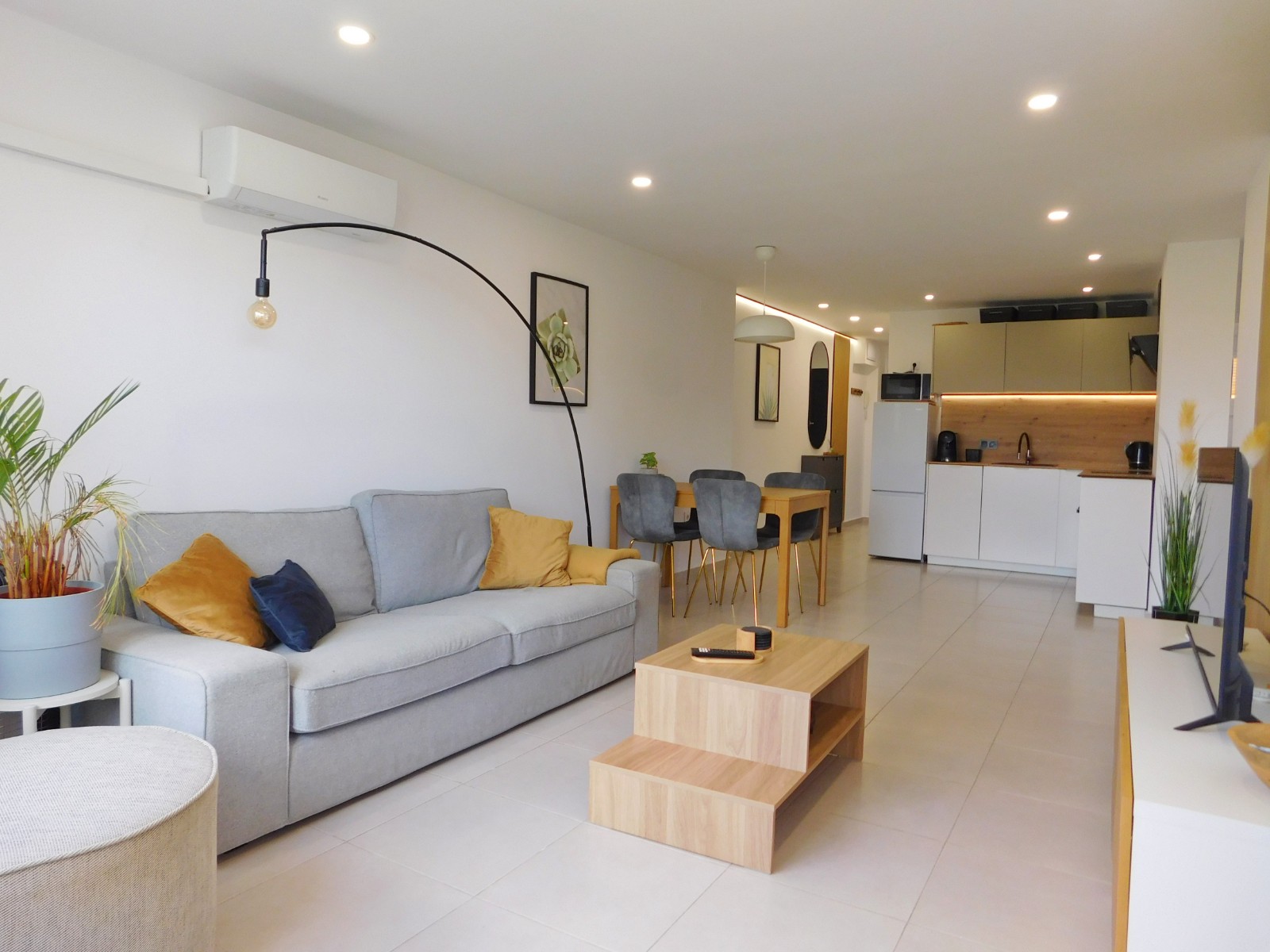 Torrevieja, Alicante, 3 Bedrooms Bedrooms, ,2 BathroomsBathrooms,For Sale,TPS0050