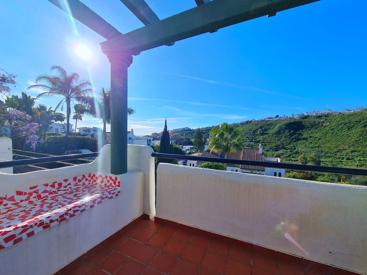 3 Bed, 4 Bath, HouseFor Sale, La Duquesa, Malaga
