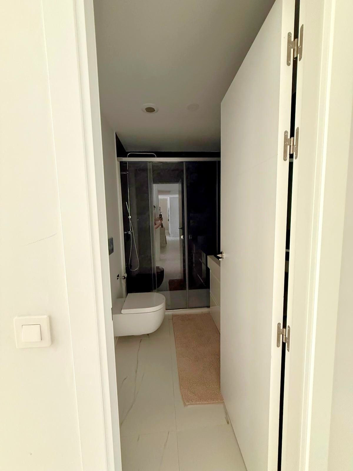 2 Bed, 2 Bath, ApartmentFor Sale, Estepona, Malaga