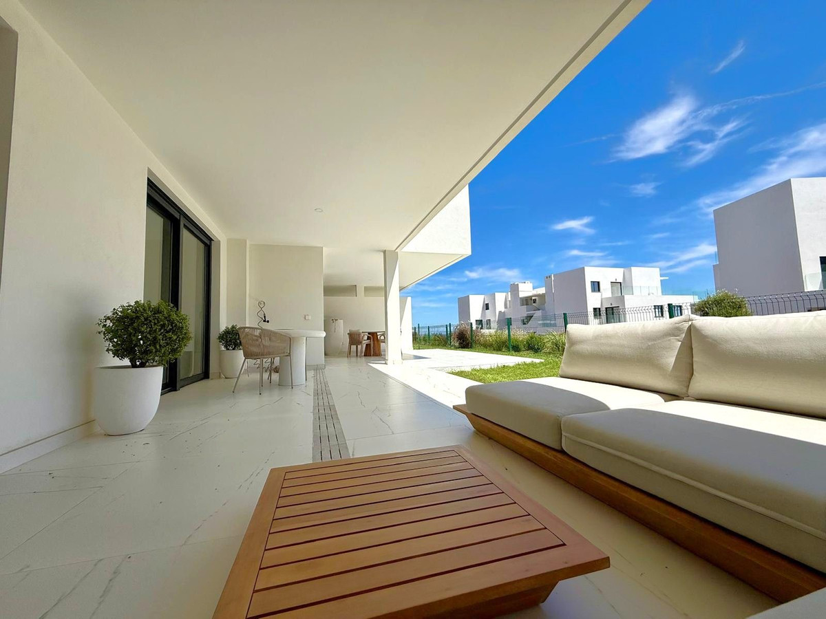 2 Bed, 2 Bath, ApartmentFor Sale, Estepona, Malaga