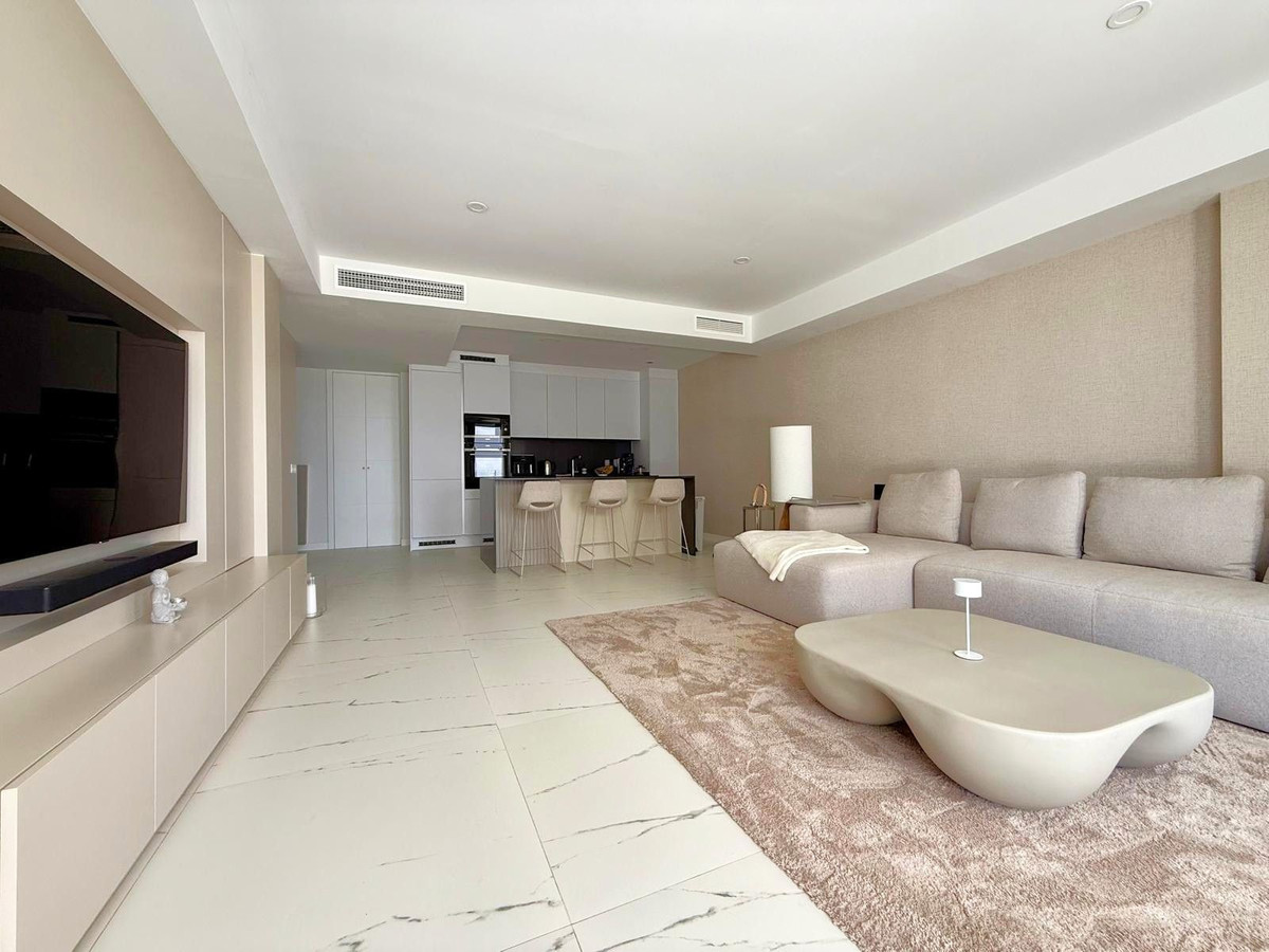 2 Bed, 2 Bath, ApartmentFor Sale, Estepona, Malaga