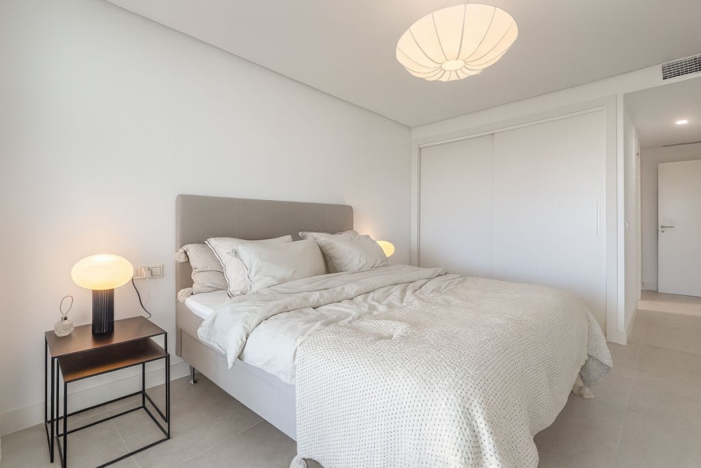 4 Bed, 3 Bath, ApartmentFor Sale, Marbella, Malaga