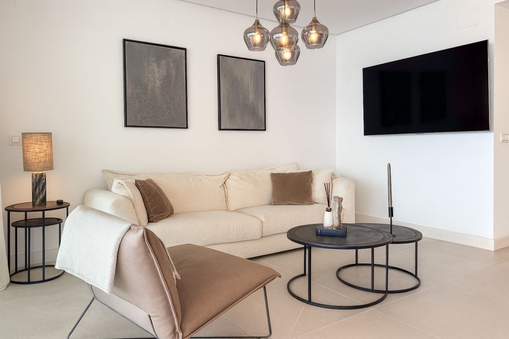 4 Bed, 3 Bath, ApartmentFor Sale, Marbella, Malaga