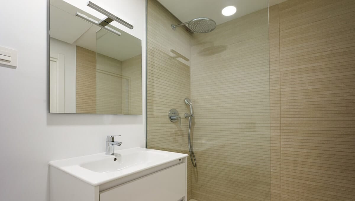 2 Bed, 2 Bath, ApartmentFor Sale, Estepona, Malaga