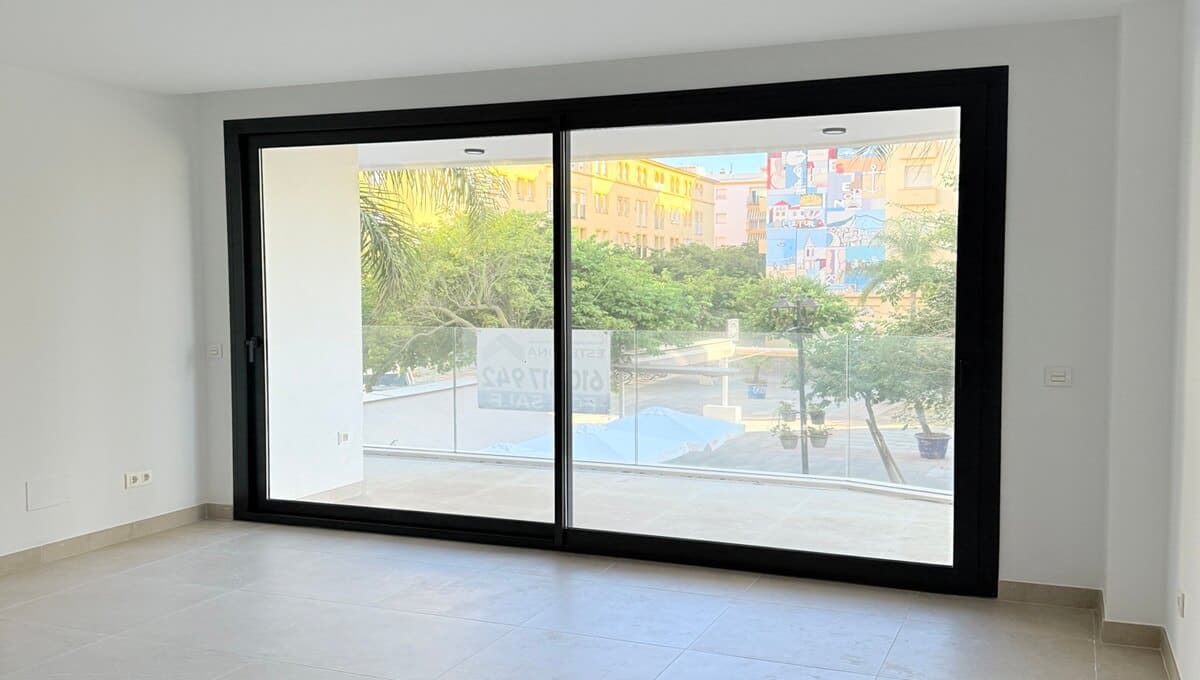 2 Bed, 2 Bath, ApartmentFor Sale, Estepona, Malaga