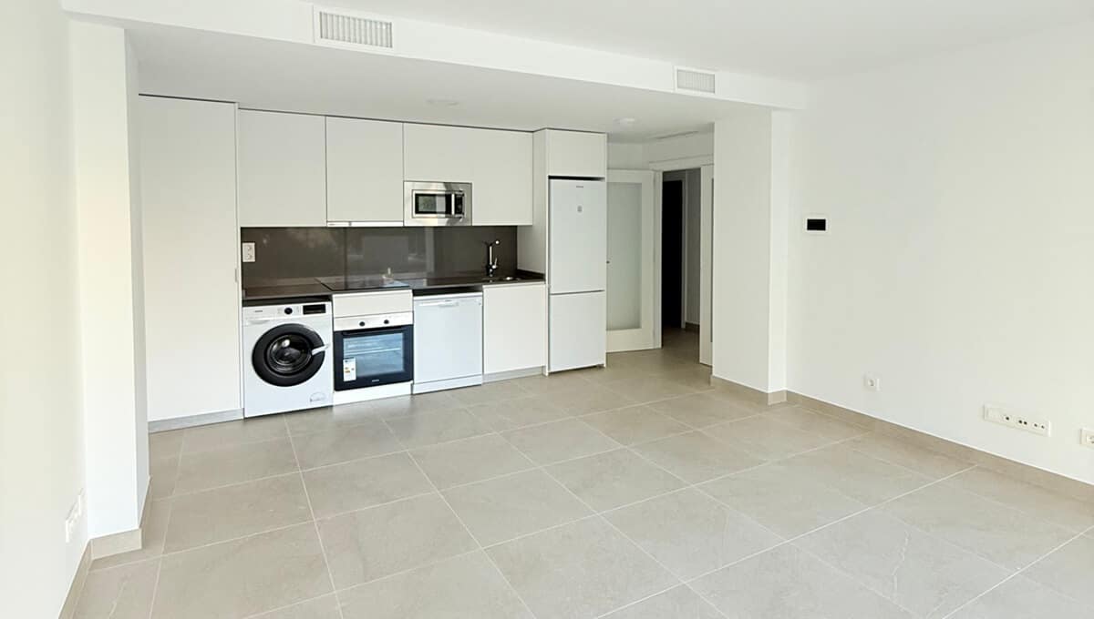 2 Bed, 2 Bath, ApartmentFor Sale, Estepona, Malaga