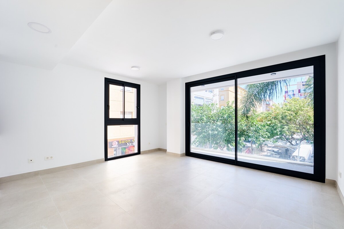 2 Bed, 2 Bath, ApartmentFor Sale, Estepona, Malaga