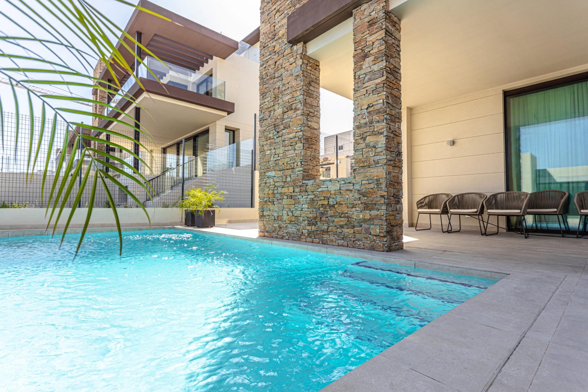 4 Bed, 3 Bath, HouseFor Sale, Benahavis, Costa del Sol