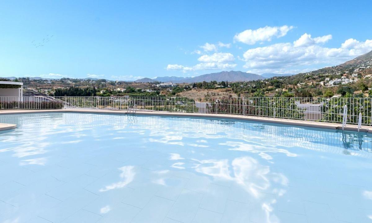 2 Bed, 2 Bath, ApartmentFor Sale, Fuengirola, Costa del Sol