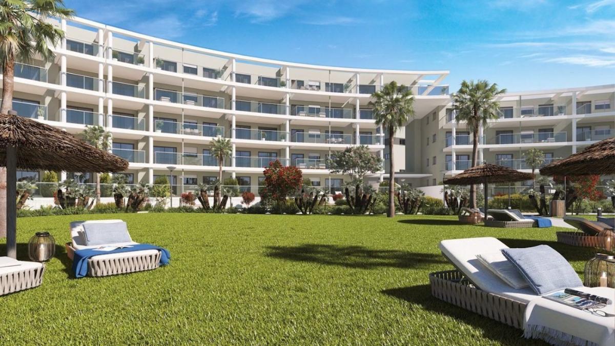 3 Bed, 2 Bath, ApartmentFor Sale, Manilva, Costa del Sol