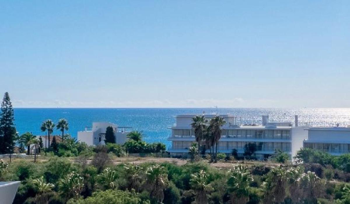 2 Bed, 2 Bath, ApartmentFor Sale, Estepona, Costa del Sol