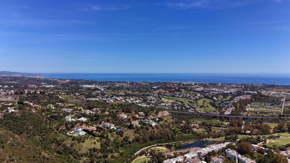 2 Bed, 2 Bath, ApartmentFor Sale, Benahavis, Costa del Sol