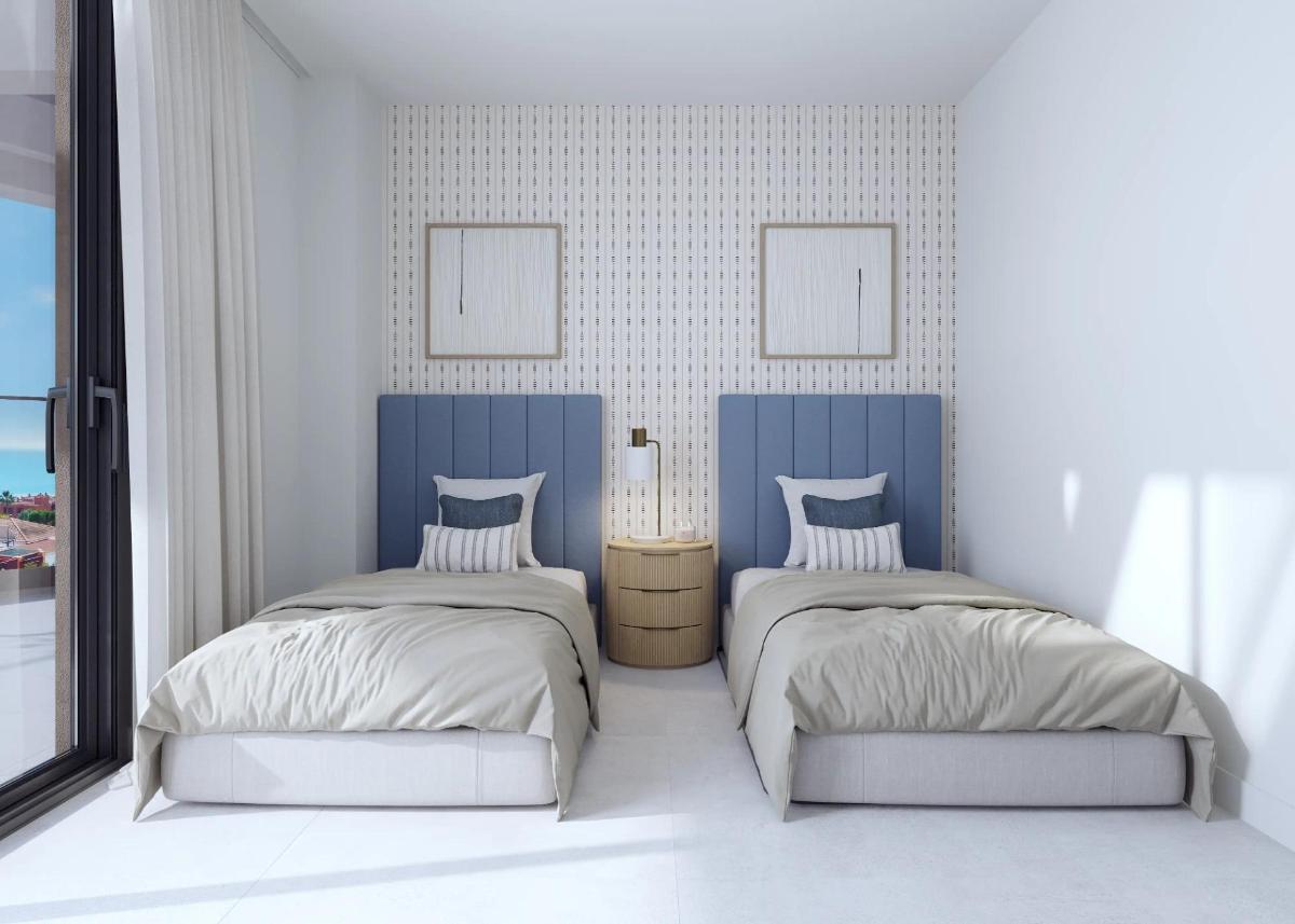 2 Bed, 2 Bath, ApartmentFor Sale, Estepona, Costa del Sol