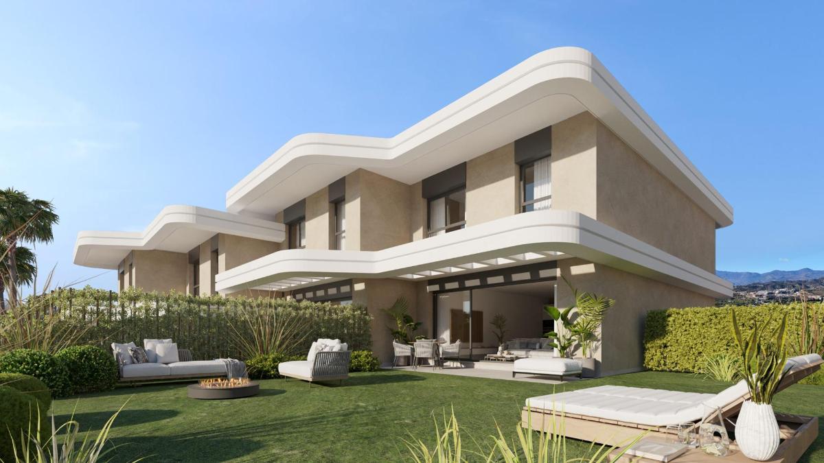 3 Bed, 2 Bath, ApartmentFor Sale, Estepona, Costa del Sol