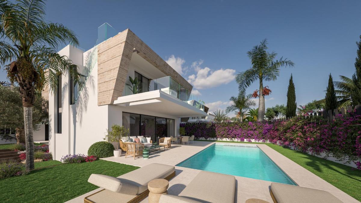 5 Bed, 6 Bath, HouseFor Sale, Estepona, Costa del Sol