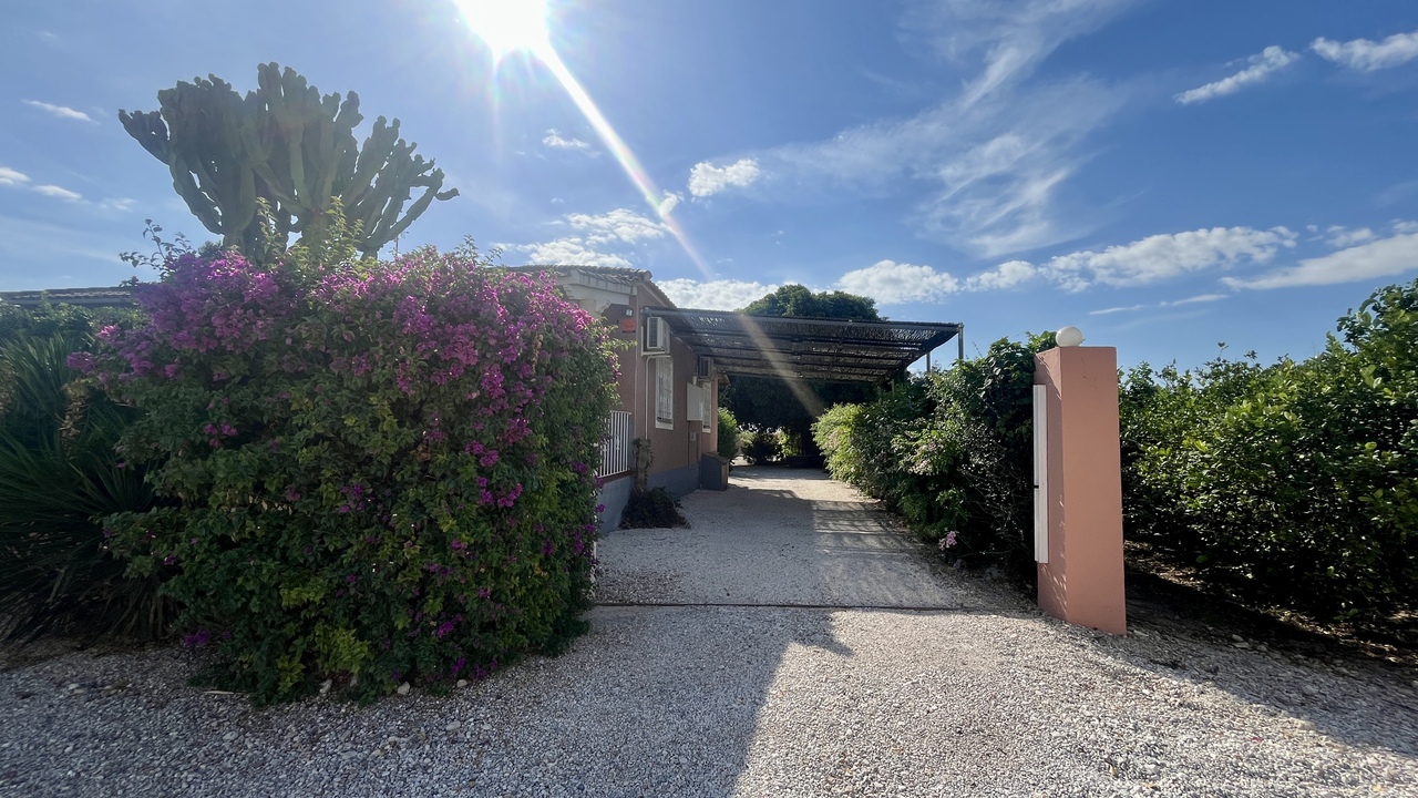 3 Bed, 2 Bath, HouseFor Sale, Orihuela, Alicante