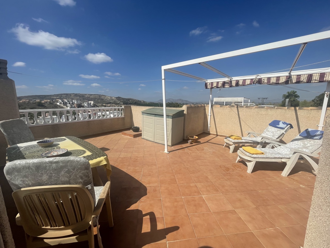 3 Bed, 2 Bath, HouseFor Sale, Algorfa, Alicante