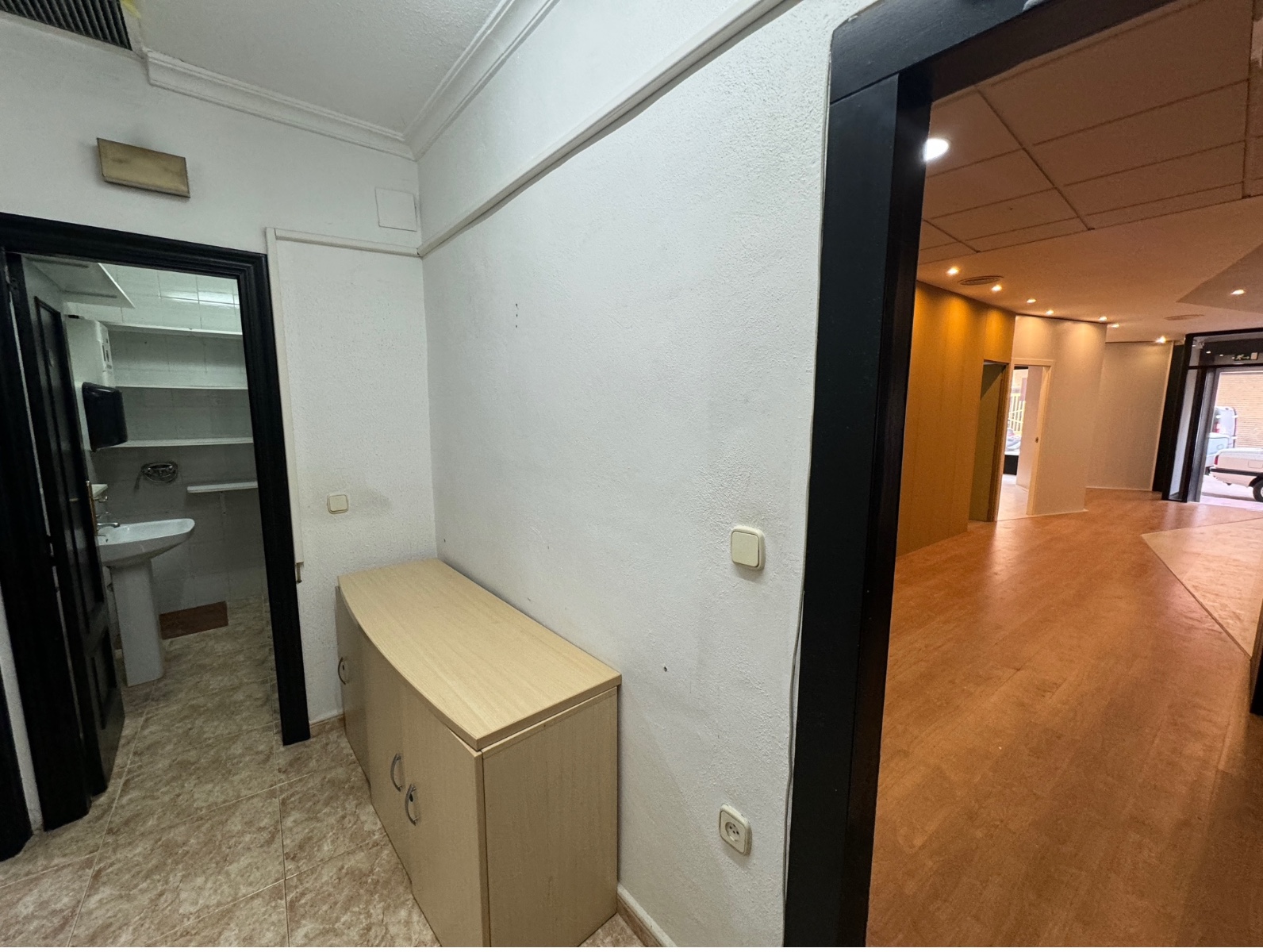 Commercial Property, For Sale