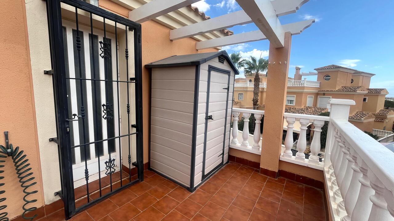 3 Bed, 2 Bath, HouseFor Sale, Algorfa, Alicante
