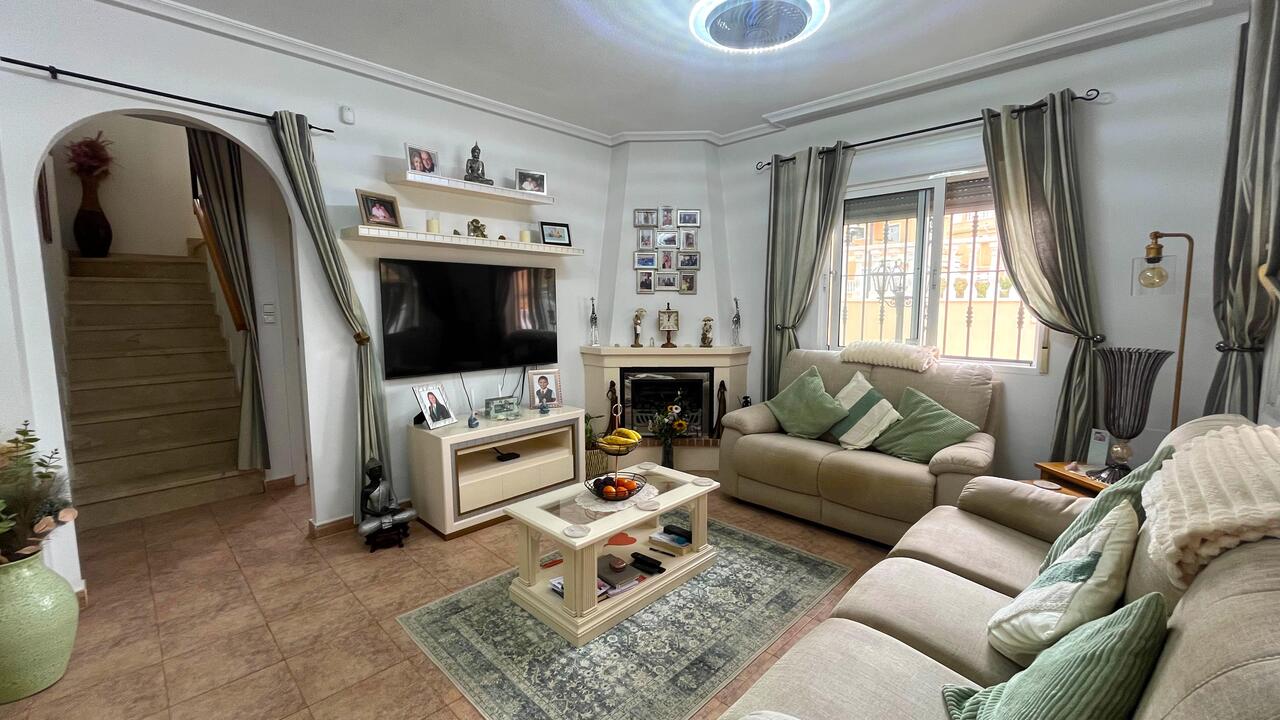 3 Bed, 2 Bath, HouseFor Sale, Algorfa, Alicante
