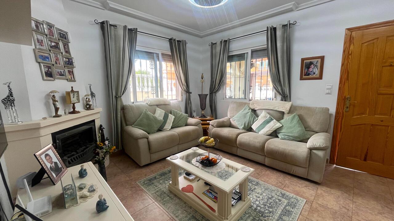 3 Bed, 2 Bath, HouseFor Sale, Algorfa, Alicante