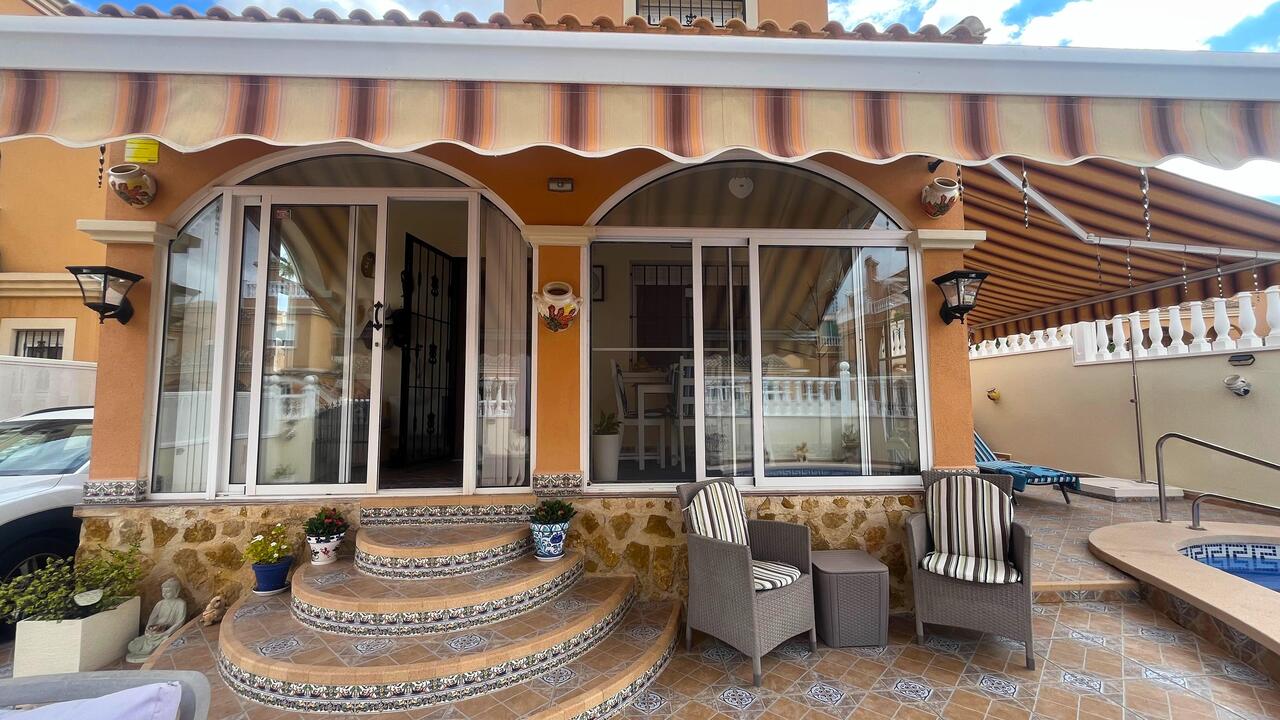 3 Bed, 2 Bath, HouseFor Sale, Algorfa, Alicante