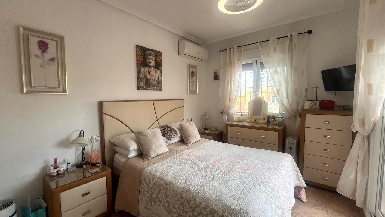 3 Bed, 2 Bath, HouseFor Sale, Algorfa, Alicante