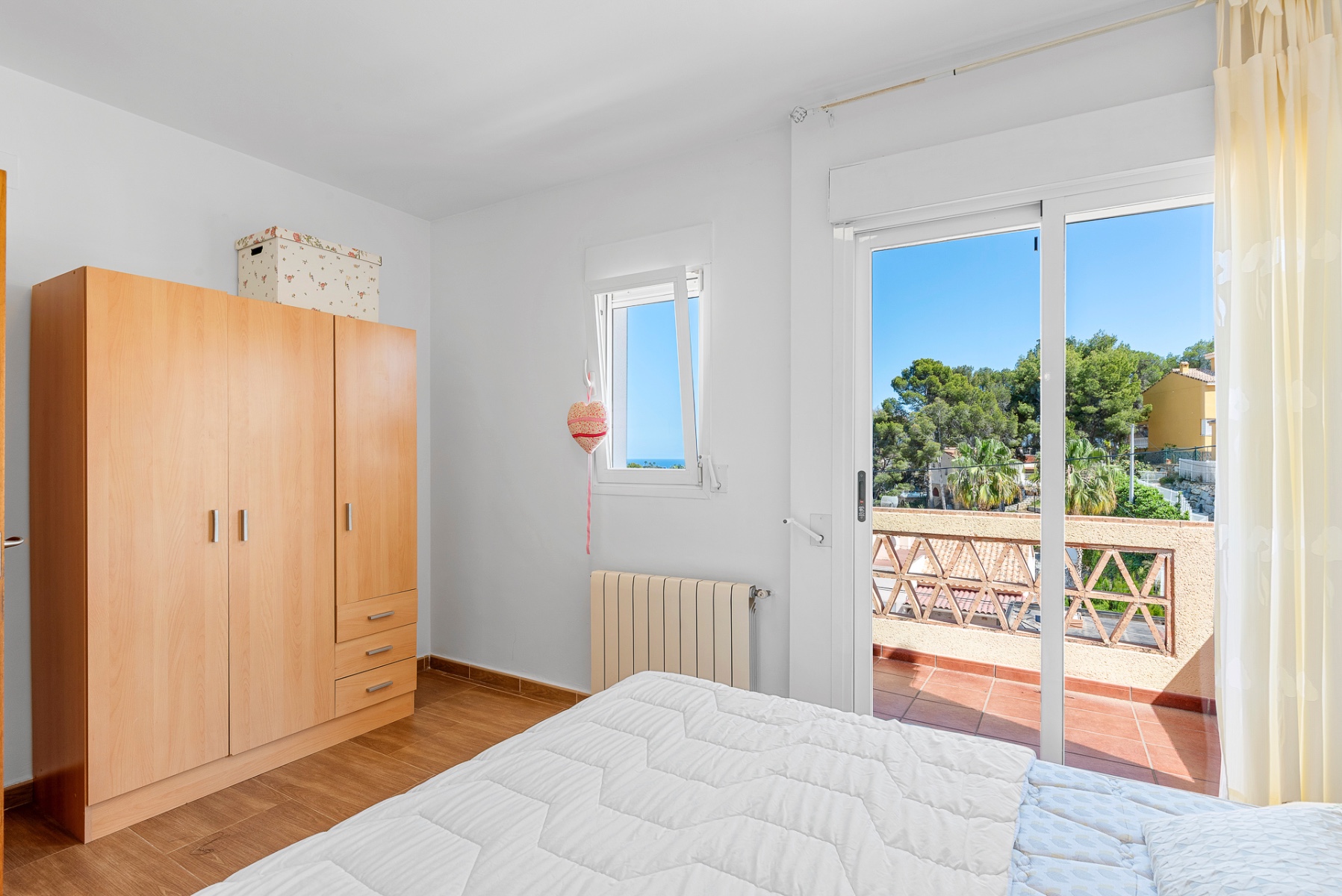 5 Bed, 3 Bath, HouseFor Sale, Alfas del Pi, Alicante