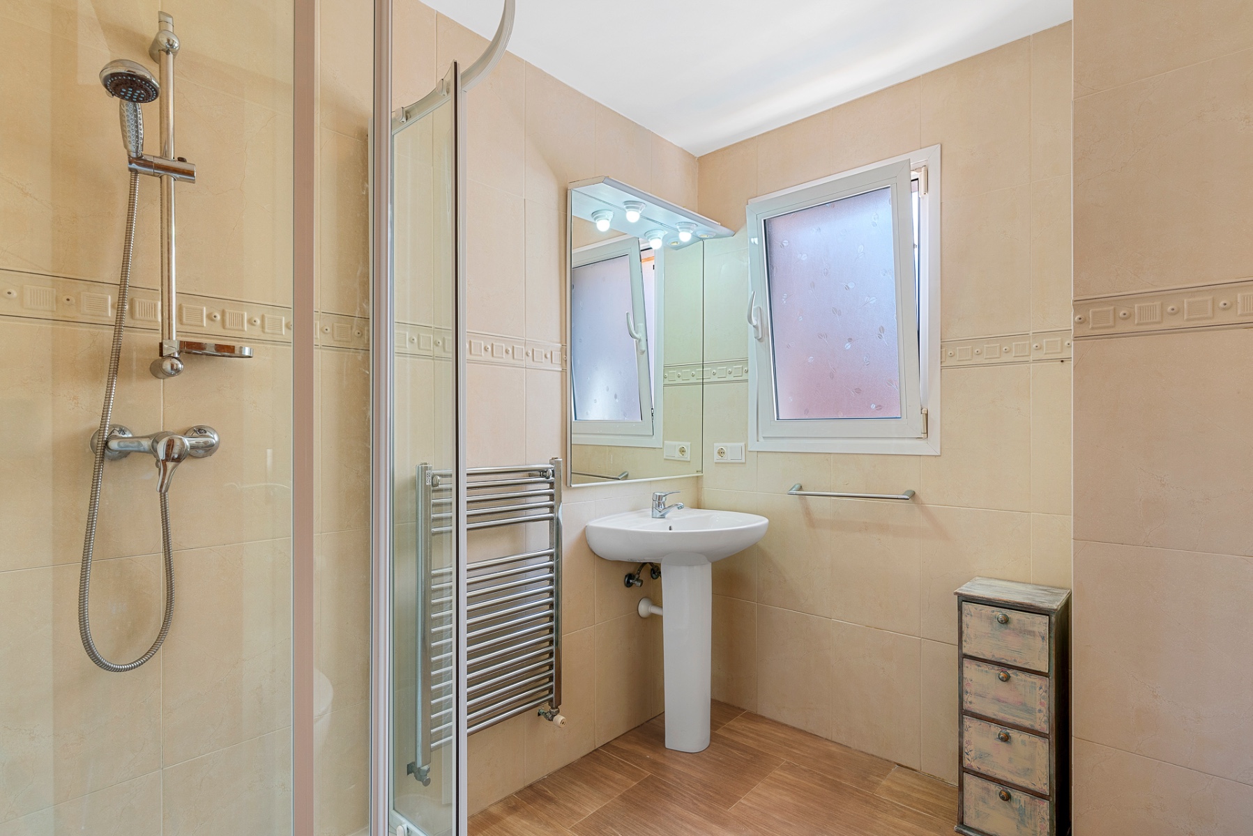 5 Bed, 3 Bath, HouseFor Sale, Alfas del Pi, Alicante