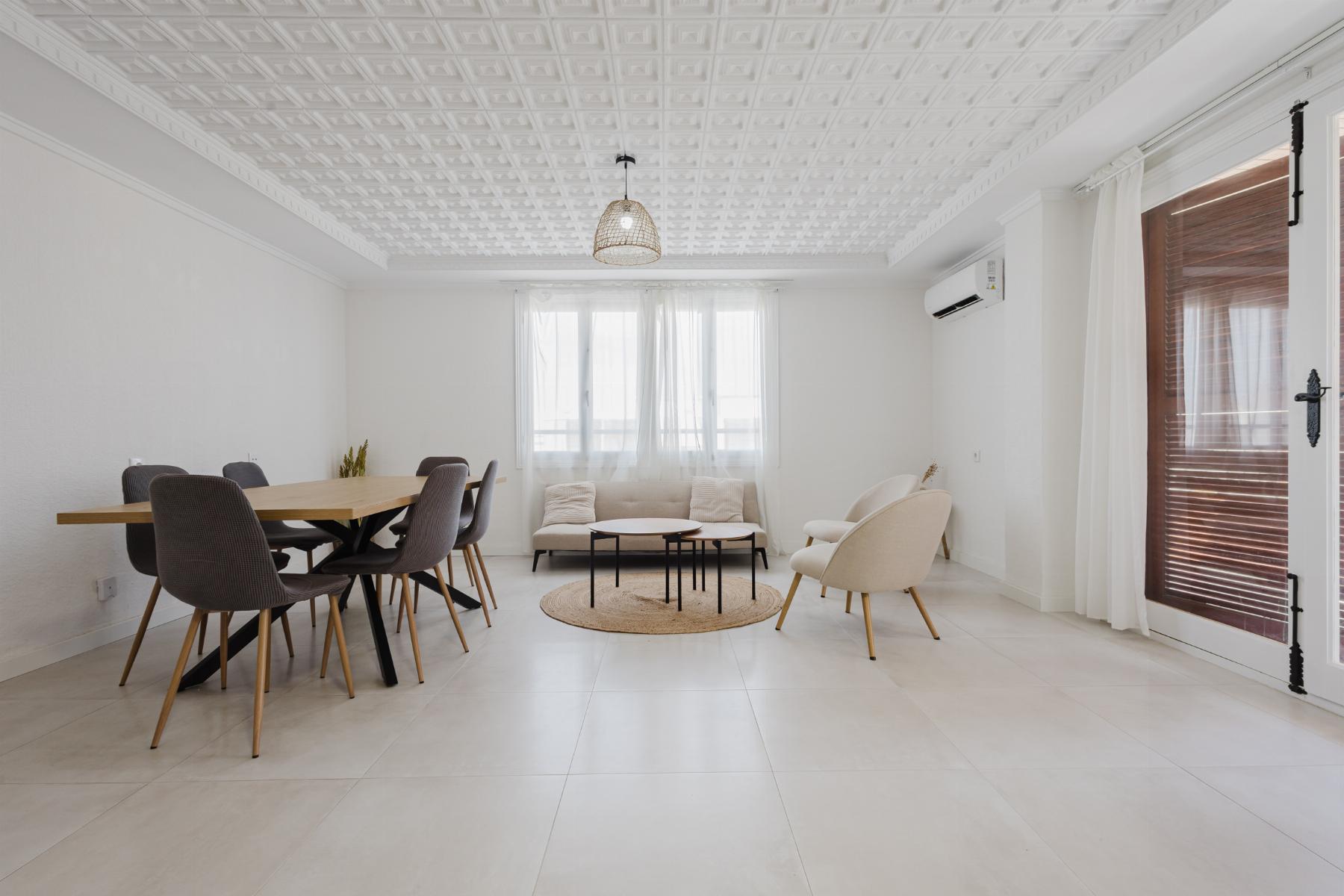 3 Bed, 2 Bath, ApartmentFor Sale, Torrevieja, Alicante