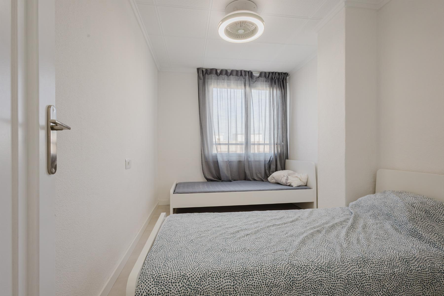 3 Bed, 2 Bath, ApartmentFor Sale, Torrevieja, Alicante