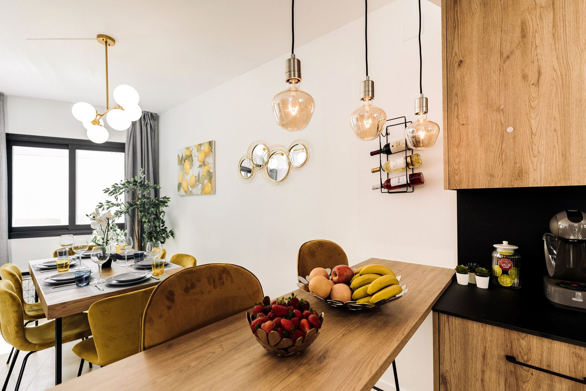 3 Bed, 3 Bath, HouseFor Sale, New Golden Mile, Malaga